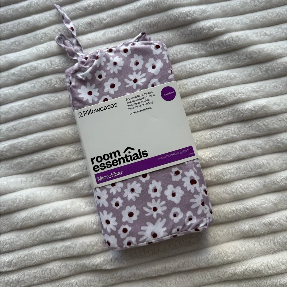 Target pillow cases - Picture 2 of 4